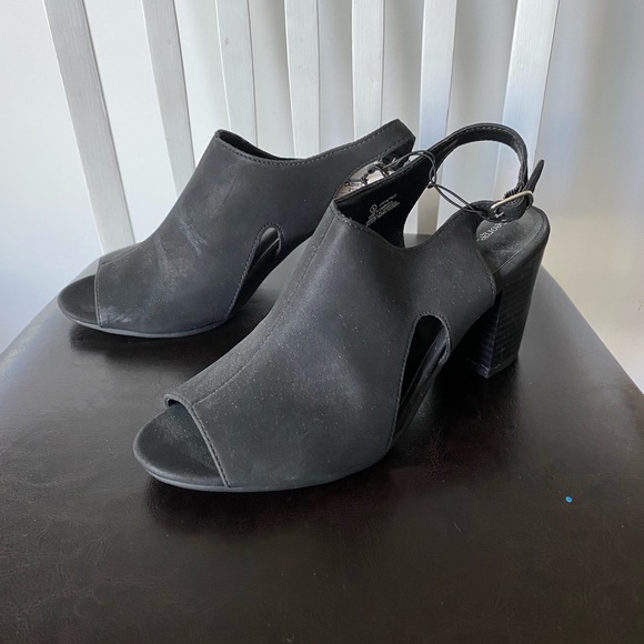 George Sandals Bloc Heel Black - Picture 1 of 4